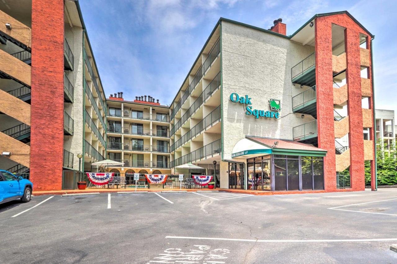 Condo With Balcony, Walk To Dtwn Gatlinburg Fun Exterior photo